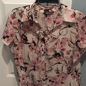 XL button down top pink with designs